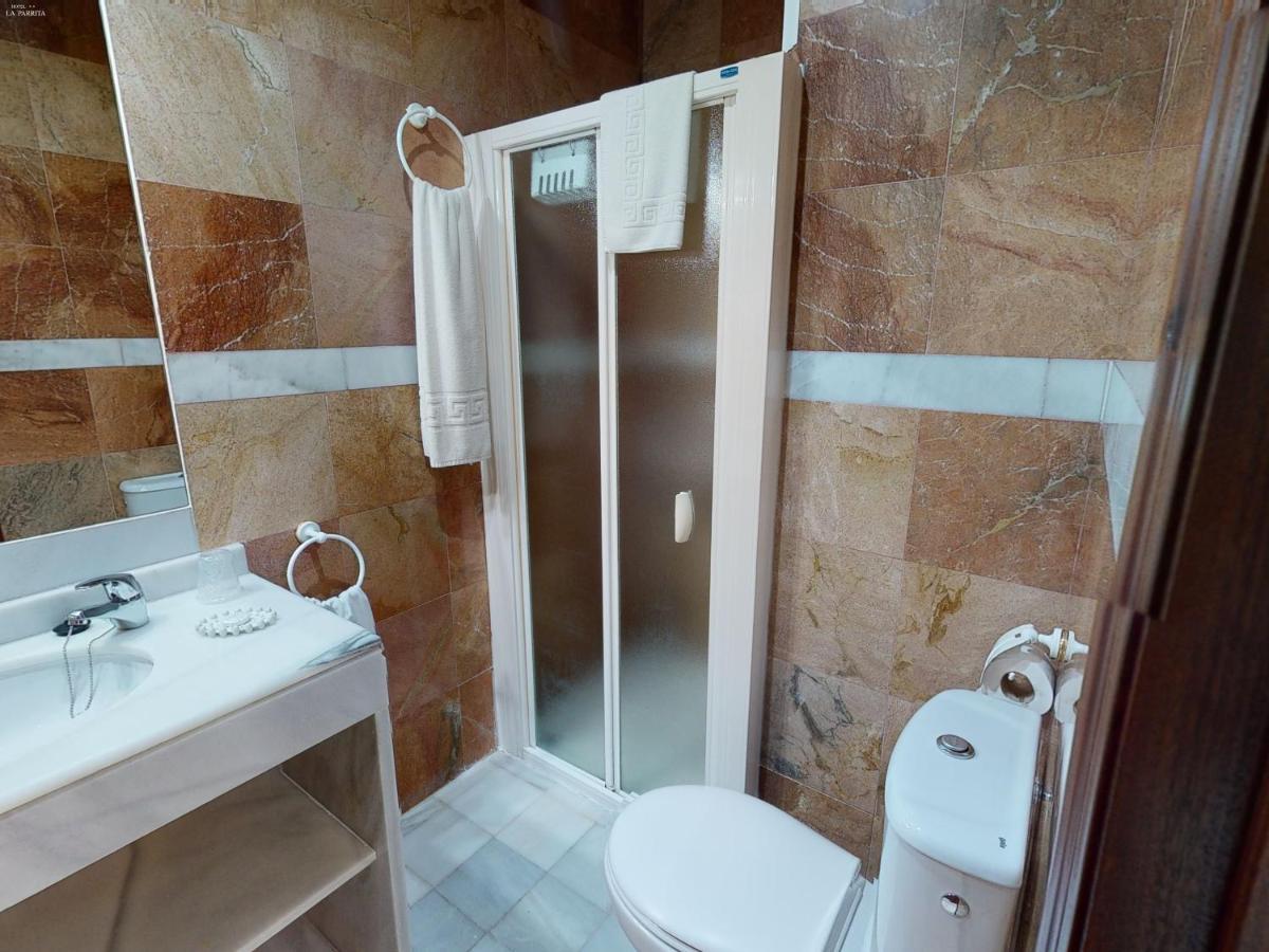 Hotel La Parrita Рота Екстер'єр фото
