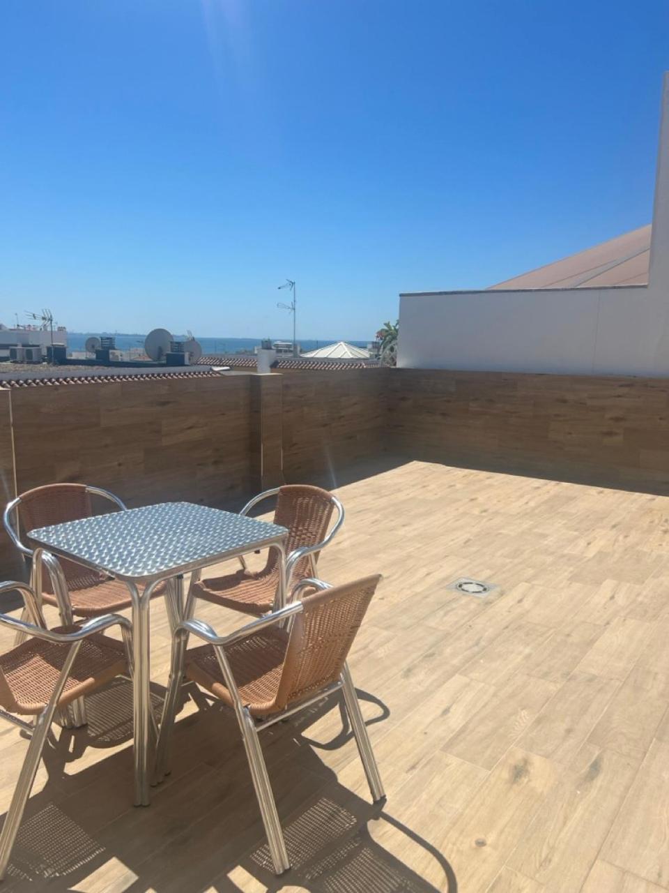Hotel La Parrita Рота Екстер'єр фото